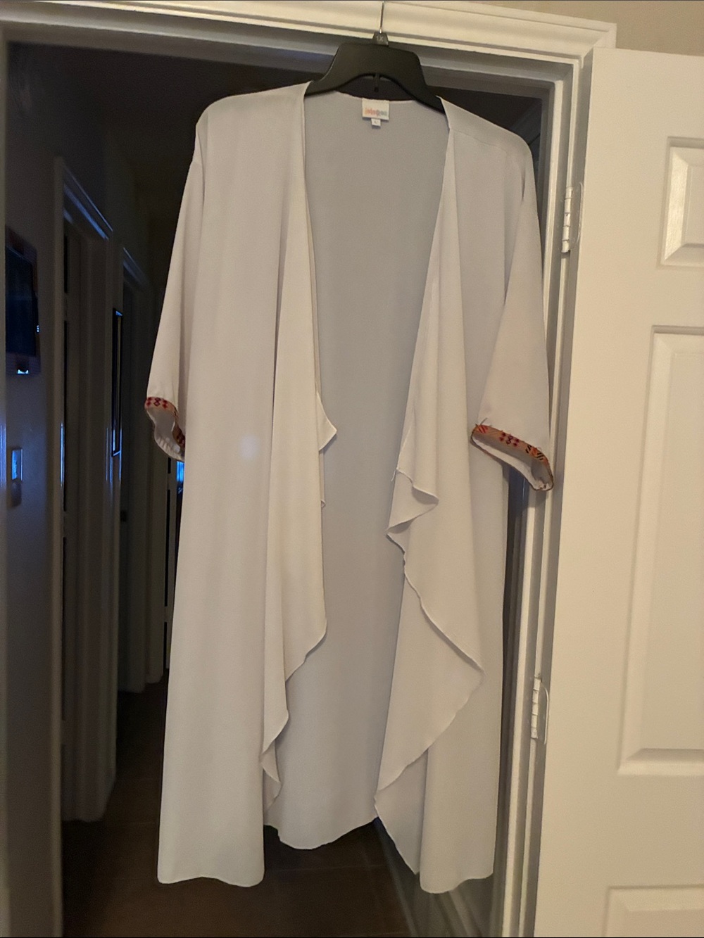 Off White Open Drape Kimono with Embroidered Sleeve Trim